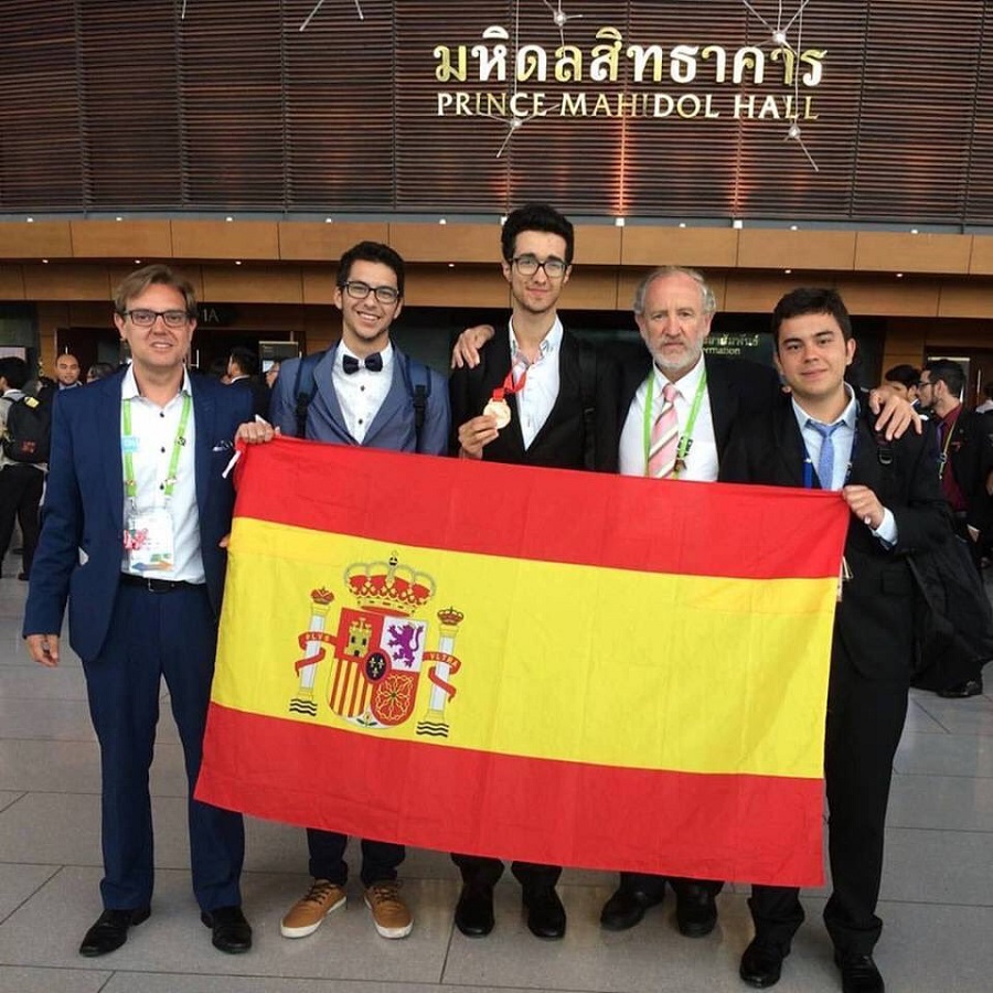Miguel González, medalla de bronce en la Olimpiada Internacional de Química