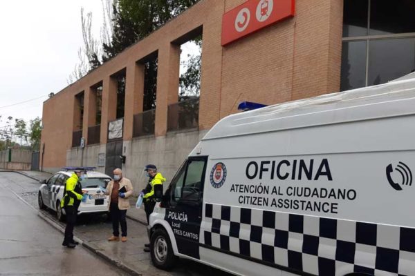 Distribución mascarillas en Tres Cantos